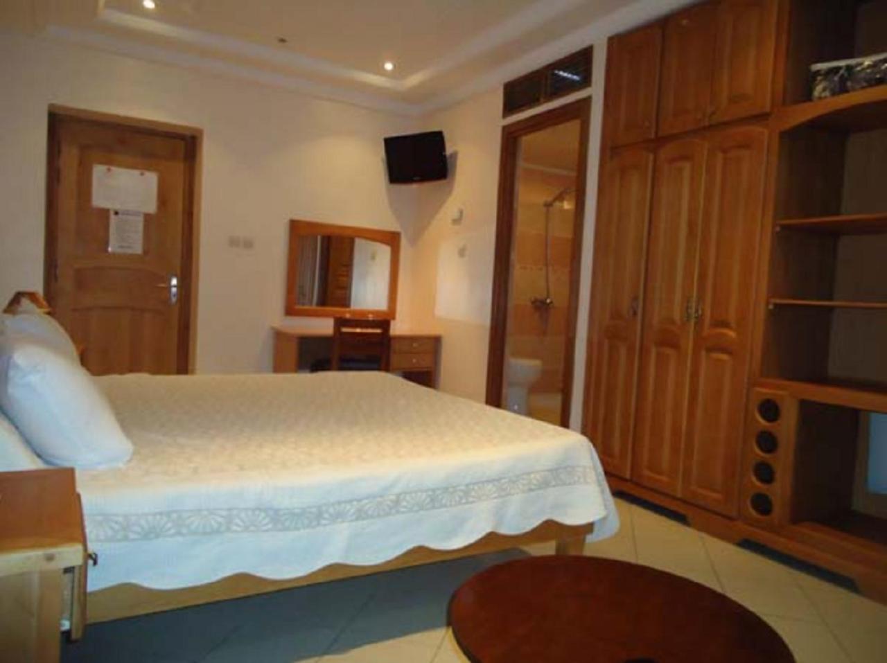 Brahmi Hotel Bejaia Exterior photo